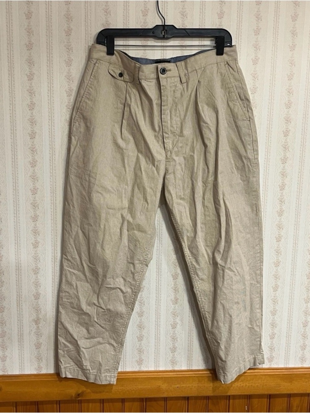 Banana Republic Beige Khaki Chinos
